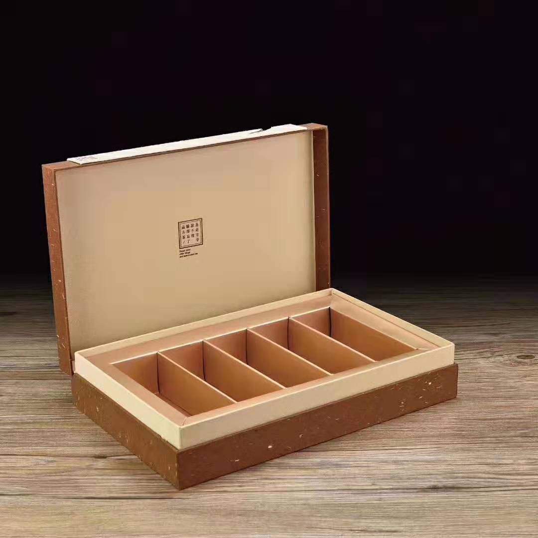 茶(cha)葉禮盒(he)